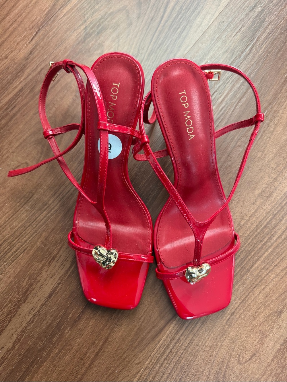 TOP Moda Red Patent Heart-Accent Strappy Heels